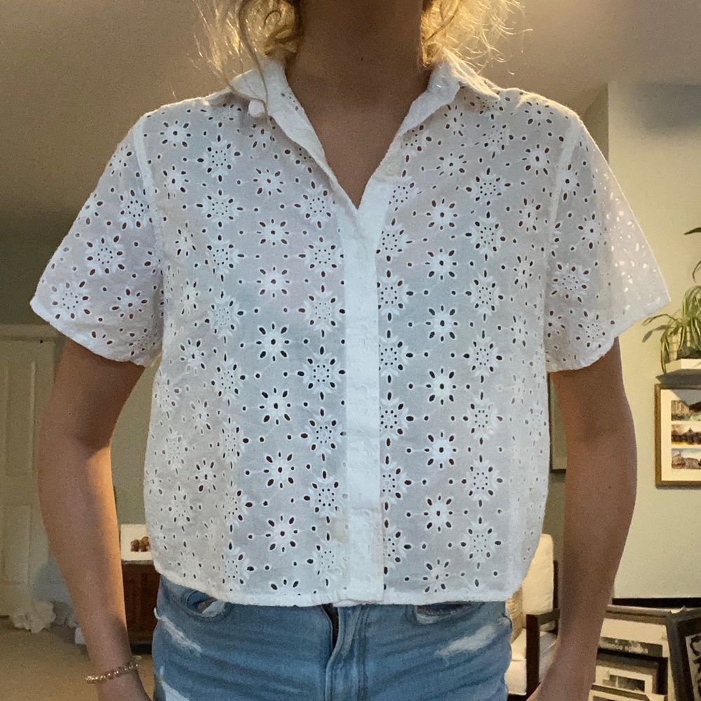 White Embroidered Floral T-shirt